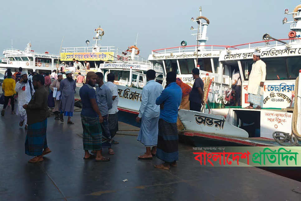 লঞ্চেও বাড়লো ভাড়া, প্রত্যাহার হলো ধর্মঘট