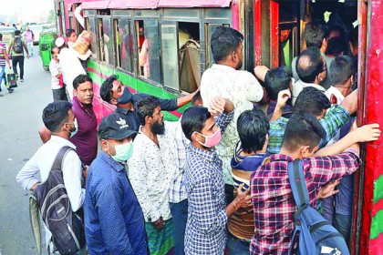 জিম্মি মানুষ দায় নিচ্ছে না কেউ

