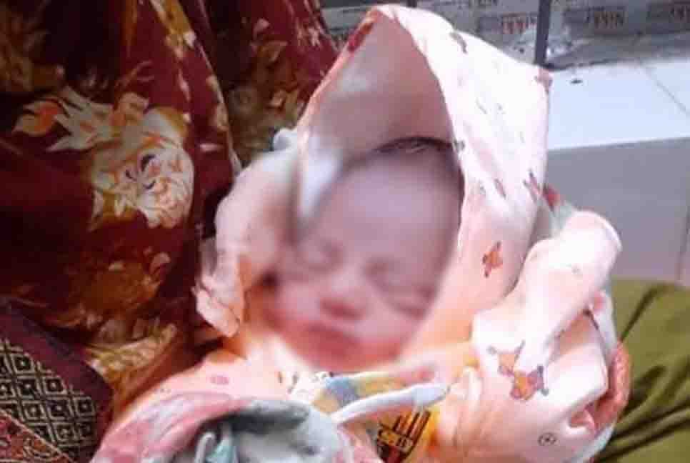 কুড়িয়ে পাওয়া নবজাতকের নাম রাখা হলো জয়