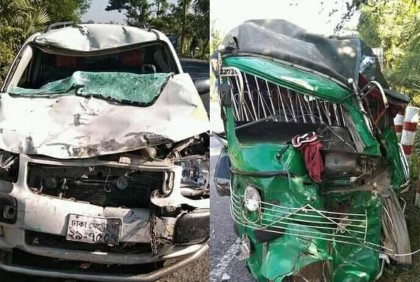 বরিশাল-পটুয়াখালী মহাসড়কে সিএনজি ও মাইক্রোবাসের সংঘর্ষ, নিহত ৩