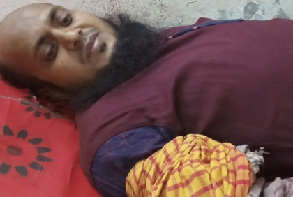 নড়াইলে বোমা বিস্ফোরণে যুবকের হাত বিচ্ছিন্ন