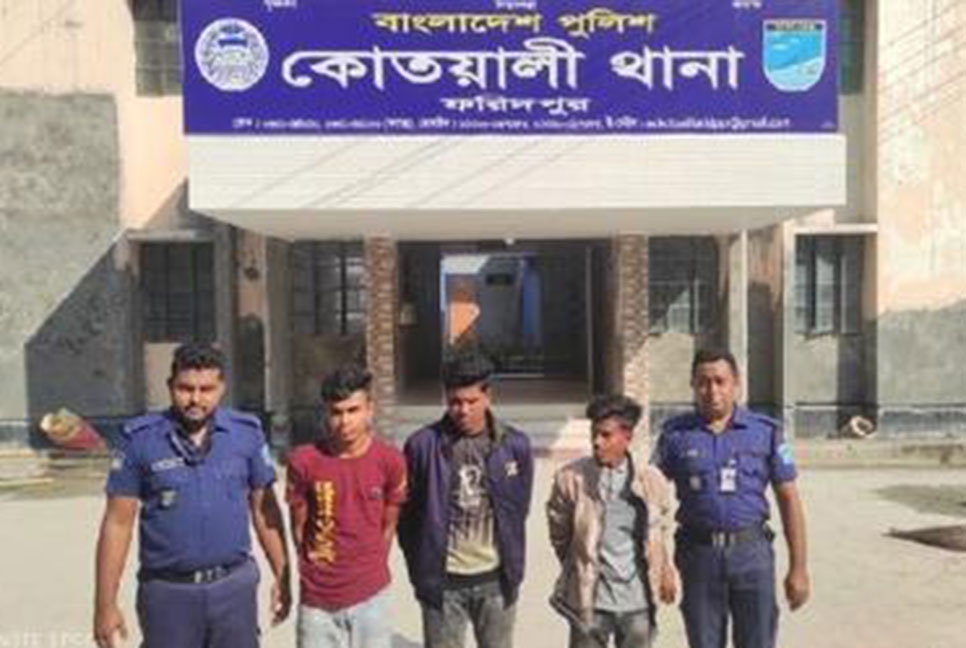 কিশোরীকে গণধর্ষণের ঘটনায় গ্রেফতার ৩