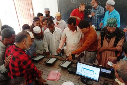 গলাচিপায় মক ভোটিং অনুষ্ঠিত