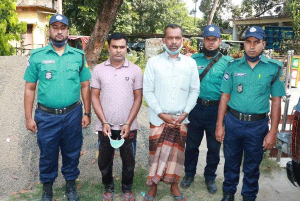 রাজশাহীতে নকল প্রসাধনীসহ দুই ব্যবসায়ী গ্রেফতার  