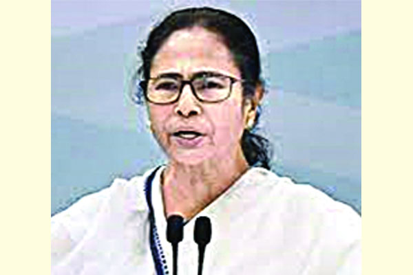 মমতার মন্ত্রিসভায় রদবদল