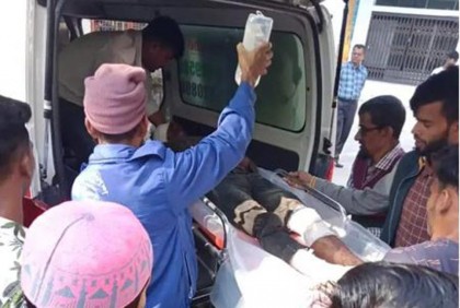 মাদারীপুরে দুই চেয়ারম্যান প্রার্থীর সংঘর্ষে আহত ২০