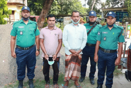 রাজশাহীতে নকল প্রসাধনীসহ দুই ব্যবসায়ী গ্রেফতার  