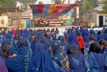 কালিয়াকৈরে এসএসসি পরীক্ষার্থীদের বিদায় অনুষ্ঠান 