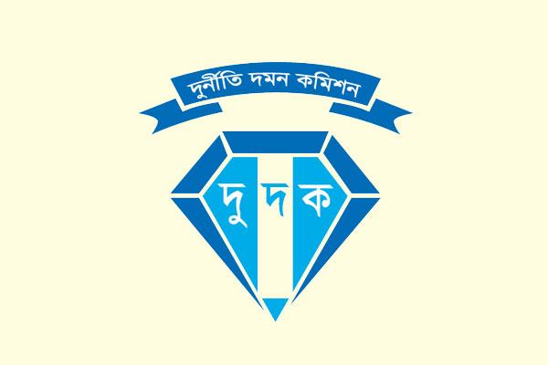 মাথা উঁচু করছে দুদক