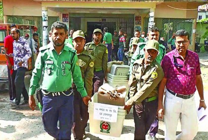 চলছে ভোট, ৬০০ ইউপিতেই আওয়ামী লীগ বনাম আওয়ামী লীগ 
