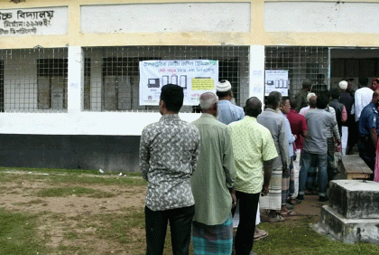 নওগাঁয় ২০টি ইউনিয়নে ভোটগ্রহণ শুরু