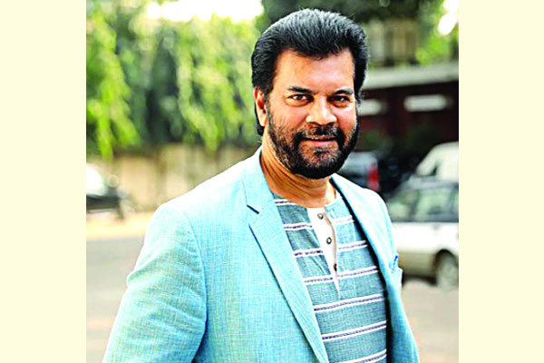 দরবেশ হয়ে আসছেন ছোট পর্দায়