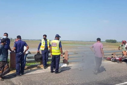 নাটোরে সড়ক দুর্ঘটনায় স্কুল শিক্ষক নিহত