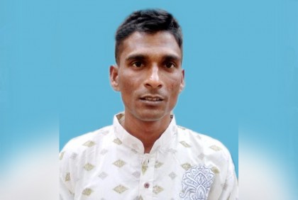 ঘোড়া প্রতীক না পেয়ে কেঁদে ফেললেন সেই চেয়ারম্যান প্রার্থী