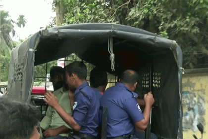 বাগেরহাটে বিএনপির দুই গ্রুপের সংঘর্ষ, আহত ১০