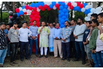 সিদ্ধিরগঞ্জে ফুটবল টুর্নামেন্টের উদ্বোধন