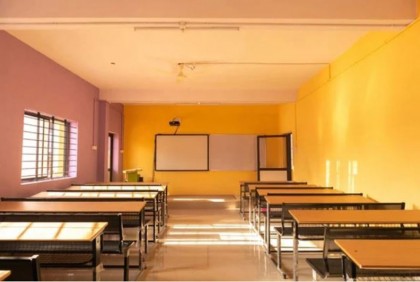 বায়ু দূষণে দিল্লির সব স্কুল বন্ধ ঘোষণা