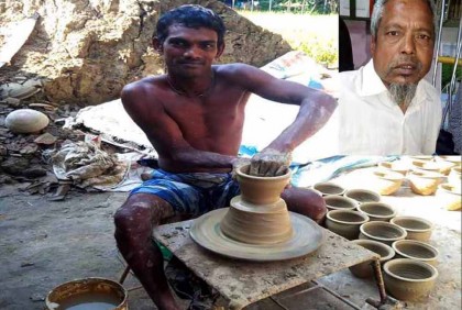 বদলে যাচ্ছে মৃৎশিল্পীদের অর্থনৈতিক অবস্থা