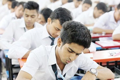 এসএসসির প্রথম দিনে অনুপস্থিত ১৮৮২০ শিক্ষার্থী