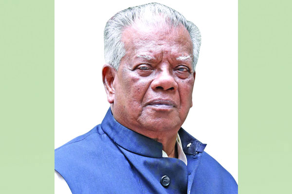 ৮১-তে আমির হোসেন আমু