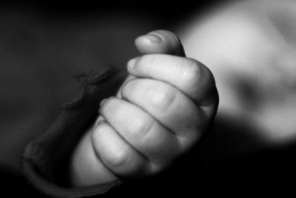 রুমে থাকা ছারপোকা মারার বিষে প্রাণ গেল শিশুর