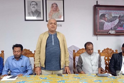 বাউফলে হামলার অভিযোগে চেয়ারম্যানের সংবাদ সম্মেলন