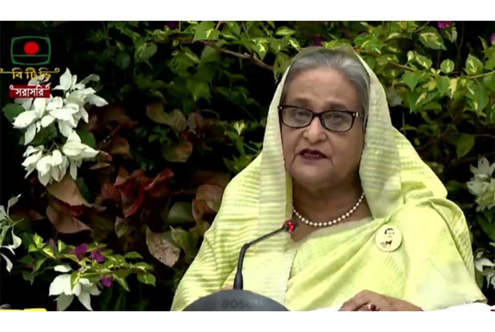 খালেদা জিয়াকে যে বাসায় থাকতে দিয়েছি, এটাই কি বেশি না : প্রধানমন্ত্রী

