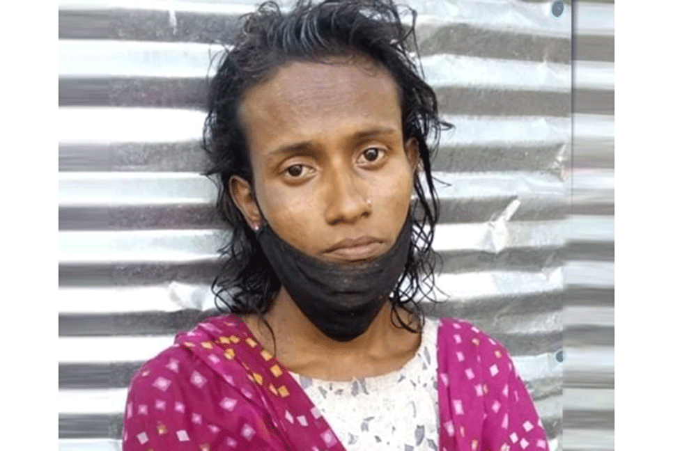 ছদ্মবেশ ধারণ করেও শেষ রক্ষা হয়নি মাদক মামলার আসামির