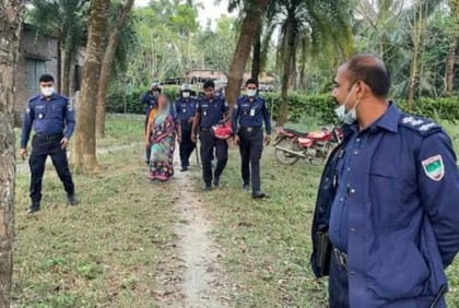 গ্রেফতারে ‘সেঞ্চুরি’, মামলায় ‘হাফসেঞ্চুরি’

