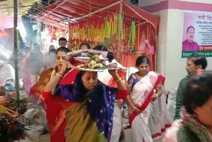 কুয়াকাটায় চলছে রাস উৎসব