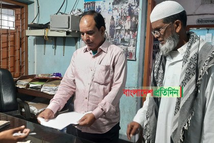 এক দিনে ১০০ মোবাইল হারানোর জিডির আবেদন!