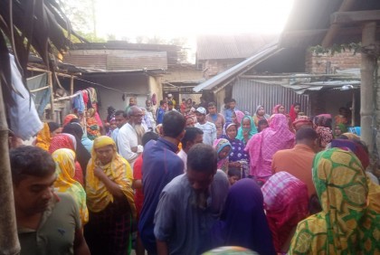 যৌন হয়রানি সহ্য করতে না পেরে স্কুলশিক্ষার্থীর আত্মহত্যা!