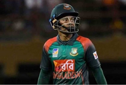 মুশফিককে সতর্ক, গণমাধ্যমেও কথা বলায় নিষেধাজ্ঞা

