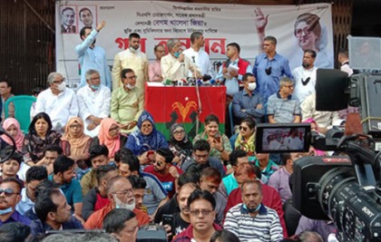 'জীবন-মৃত্যুর সন্ধিক্ষণে খালেদা জিয়া, তার বিদেশে উন্নত চিকিৎসা দরকার'