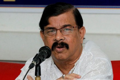 গলায় গামছা দিয়ে দাবি আদায় করতে হবে: মান্না