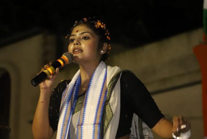 আমাকে শারীরিকভাবেও হেনস্থা করা হয়েছে, জামিন পেয়ে বললেন সায়নী

