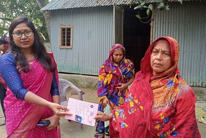 বিদ্যুৎস্পৃষ্টে মৃতের পরিবারকে সহায়তা 