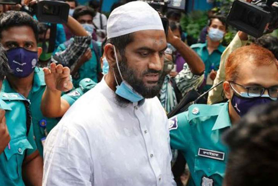 নারায়ণগঞ্জ আদালতে মামুনুল হক