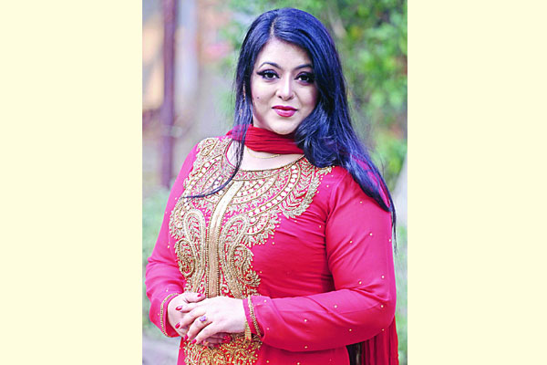 শাহনূরের ব্যস্ততা