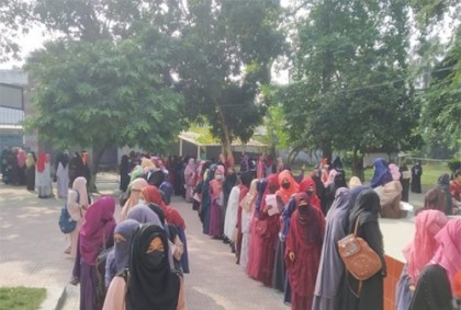 এইচএসসি পরীক্ষার্থীদের করোনা ভ্যাকসিন প্রদান কার্যক্রমের উদ্বোধন