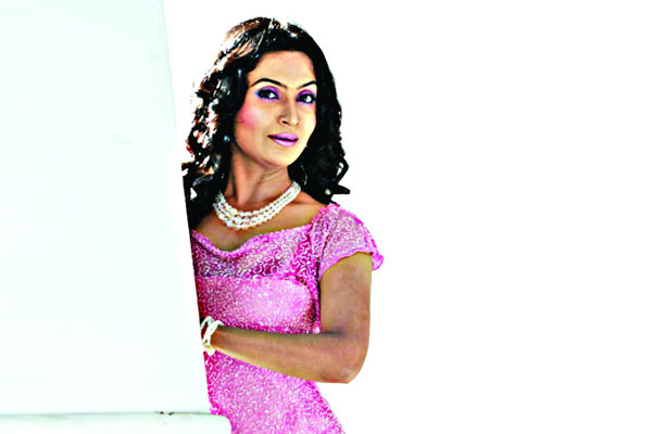 ‘মৃত্যুঞ্জয়ী’ ফারজানা ছবি