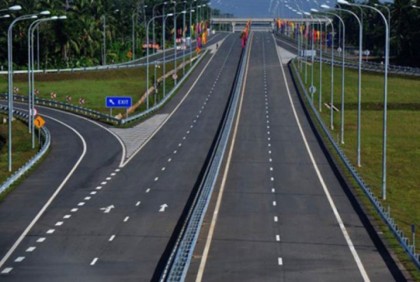জেল-জরিমানার বিধান রেখে পাস হলো মহাসড়ক বিল 