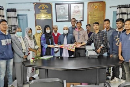 বীরগঞ্জের ১১ শিক্ষার্থী ঢাবিতে ভর্তির সুযোগ পাওয়ায় সংবর্ধনা