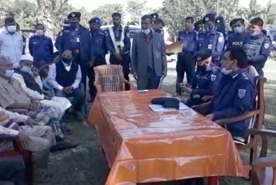 ঠাকুরগাঁওয়ে নির্বাচনী সহিংসতায় মৃত্যু, পরিদর্শনে অ্যাডিশনাল ডিআইজি