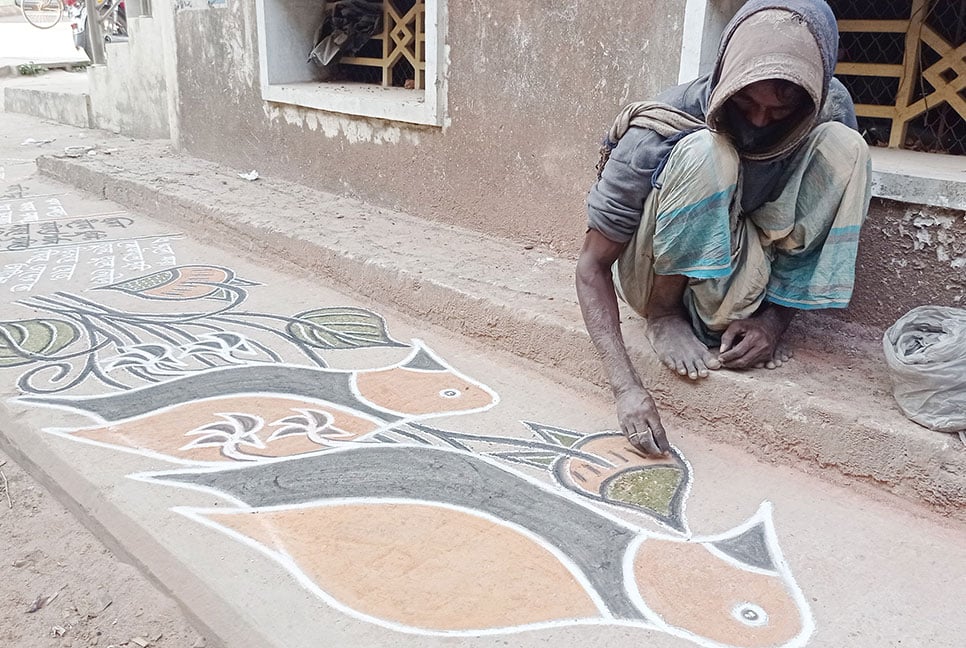 মানসিক প্রতিবন্ধীর শিল্পকর্মে মুগ্ধ সবাই
