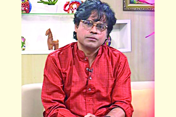 টুটুলের উদ্যোগে নাট্যোৎসব