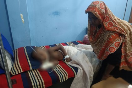শরীয়তপুরের কুড়িয়ে পাওয়া বোমা বিস্ফোরণে শিশু দগ্ধ 