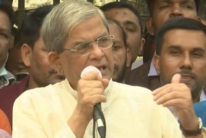 রক্তক্ষরণ বেশিদিন চললে বাঁচবেন না খালেদা জিয়া : ফখরুল

