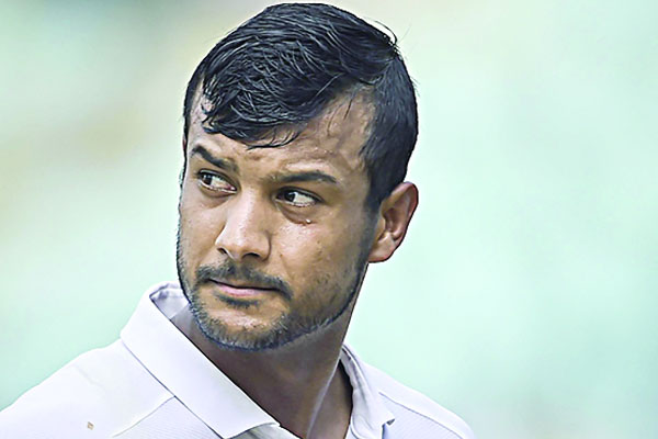 মায়াঙ্কের দুর্দান্ত সেঞ্চুরি