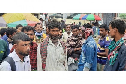 বৈরী আবহাওয়ায় কর্মহীন শ্রমিকরা